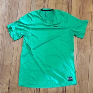 Nike Men's Vibrant Green Elite Tee
